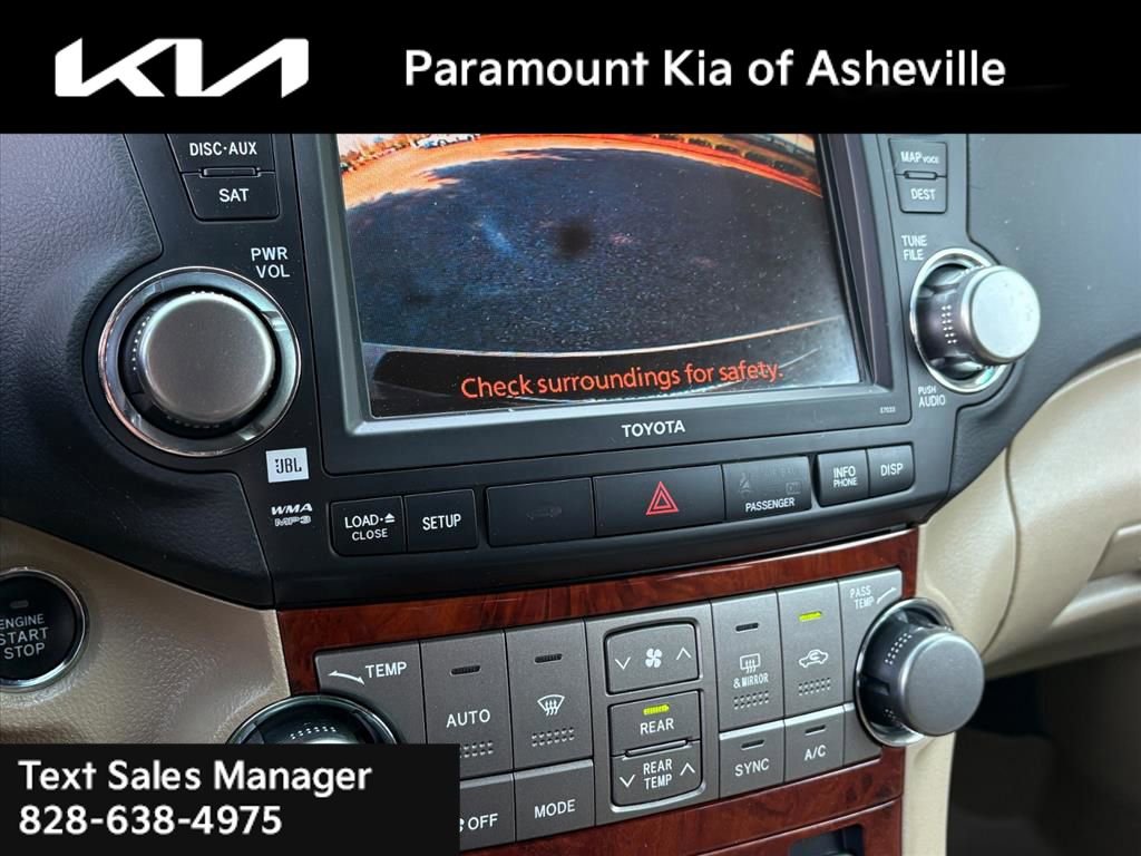 Used 2011 Toyota Highlander Limited w/ Tow Pkg image 10