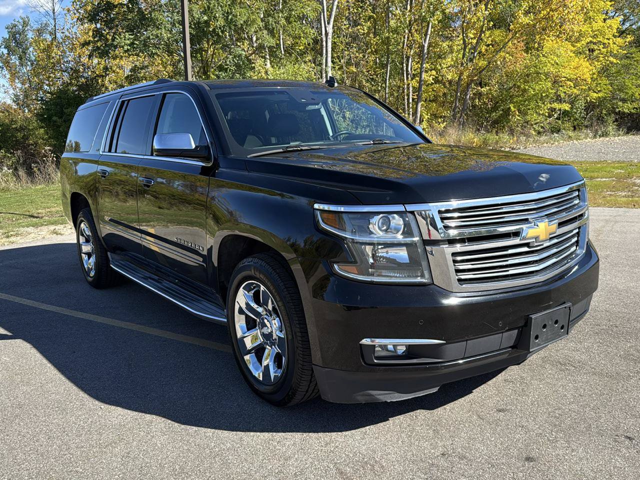 Used 2015 Chevrolet Suburban LTZ AWD/4WD image 3