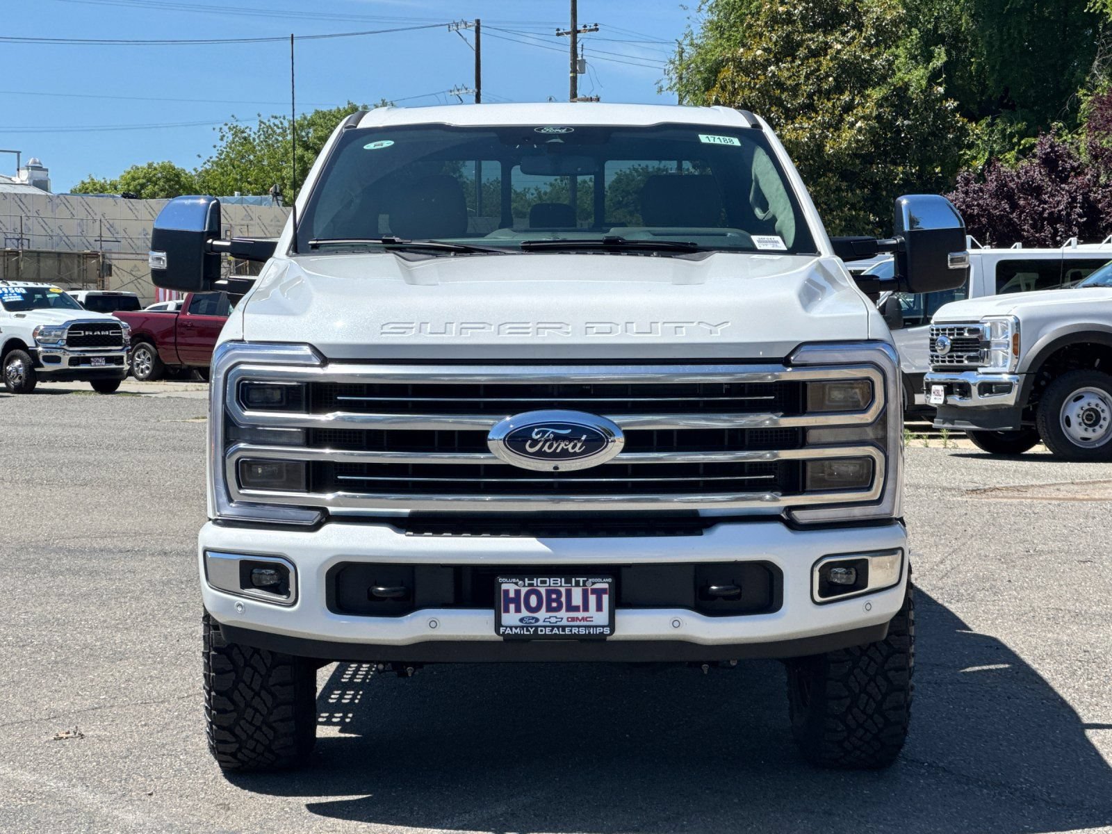 New 2026 Ford F250 Platinum w/ Platinum Plus Package AWD/4WD image 8