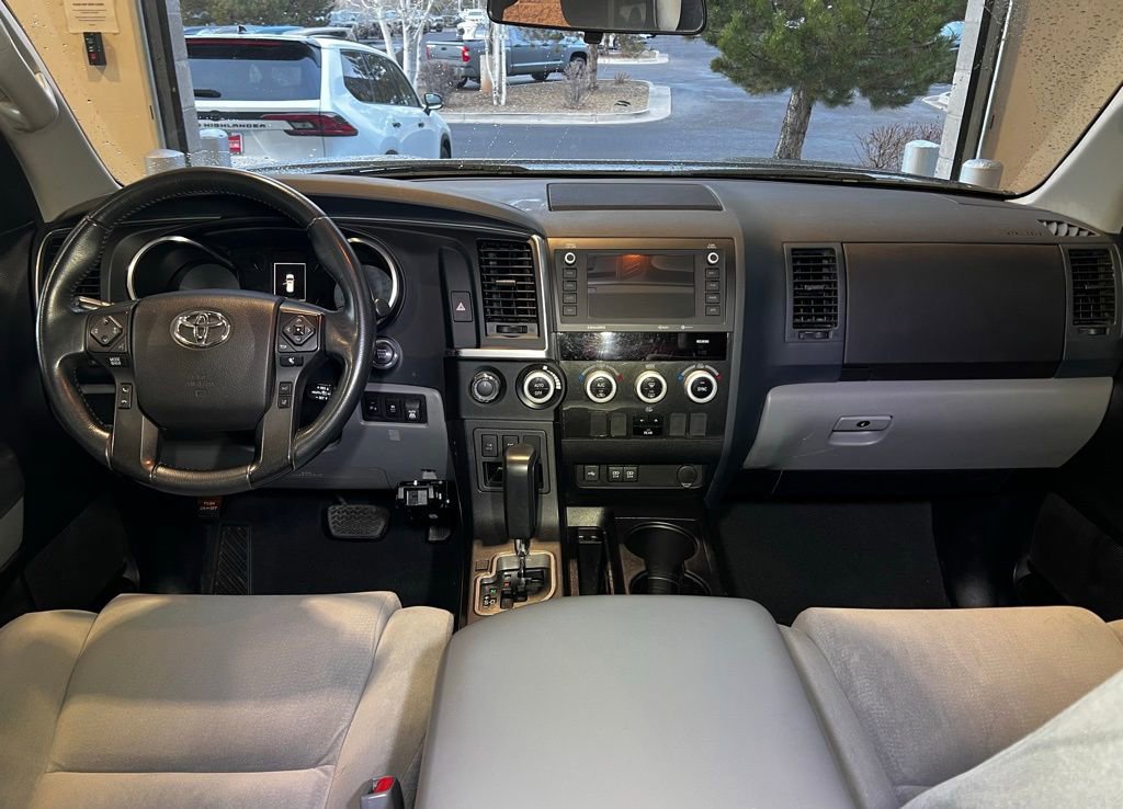 Used 2022 Toyota Sequoia SR5 image 15