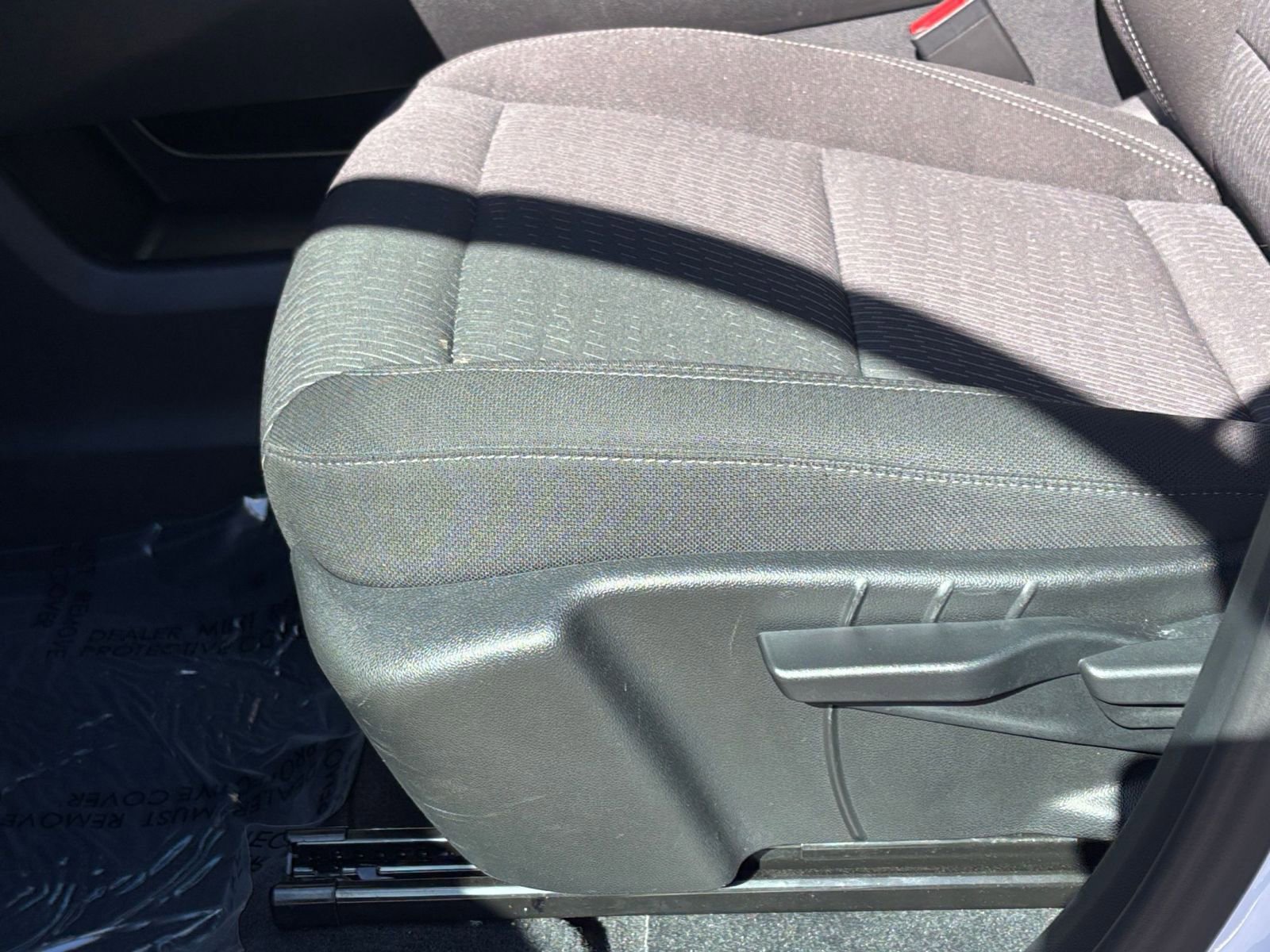 Used 2025 Chevrolet Equinox LT image 27