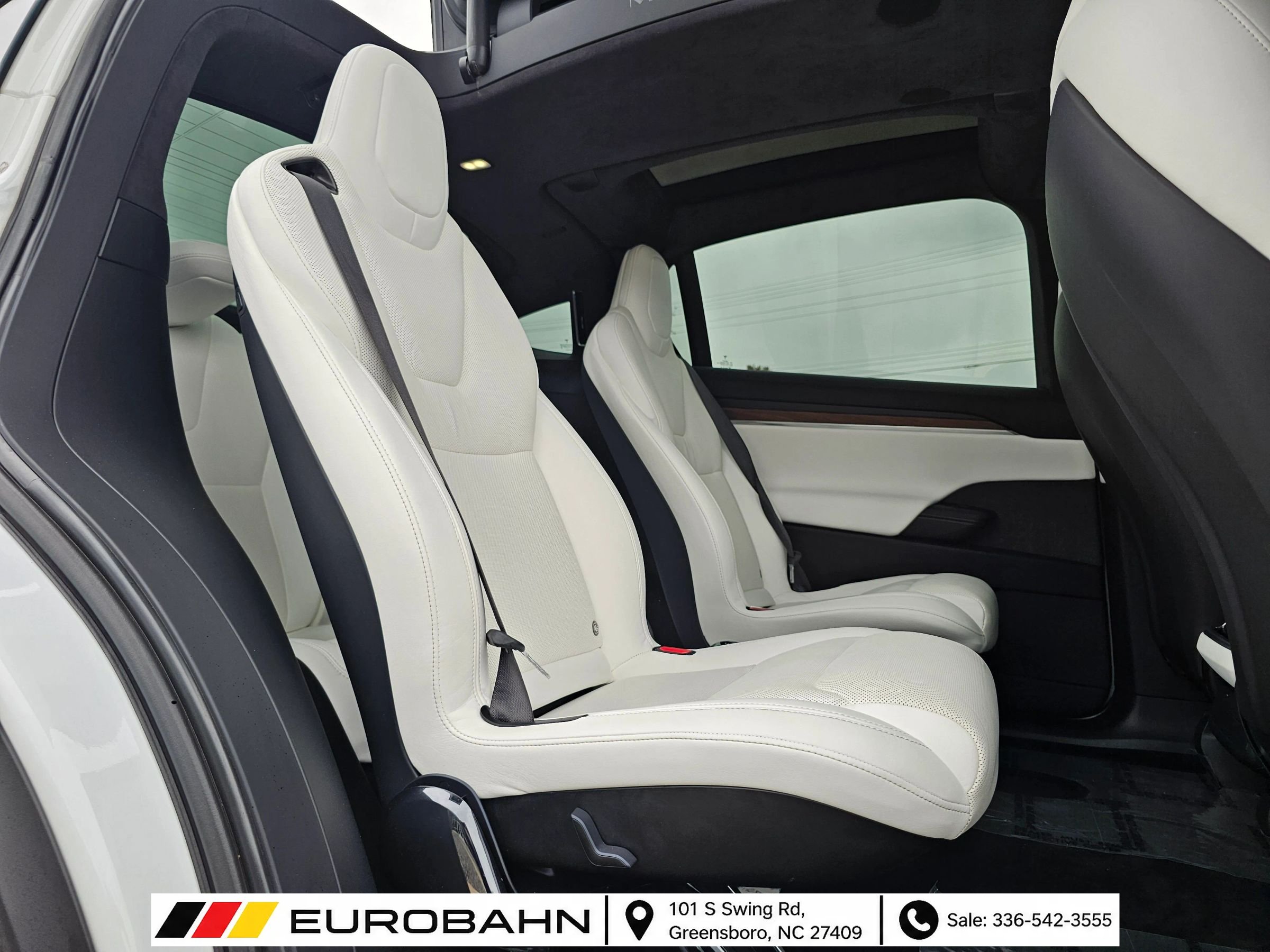 Used 2022 Tesla Model X AWD/4WD image 25