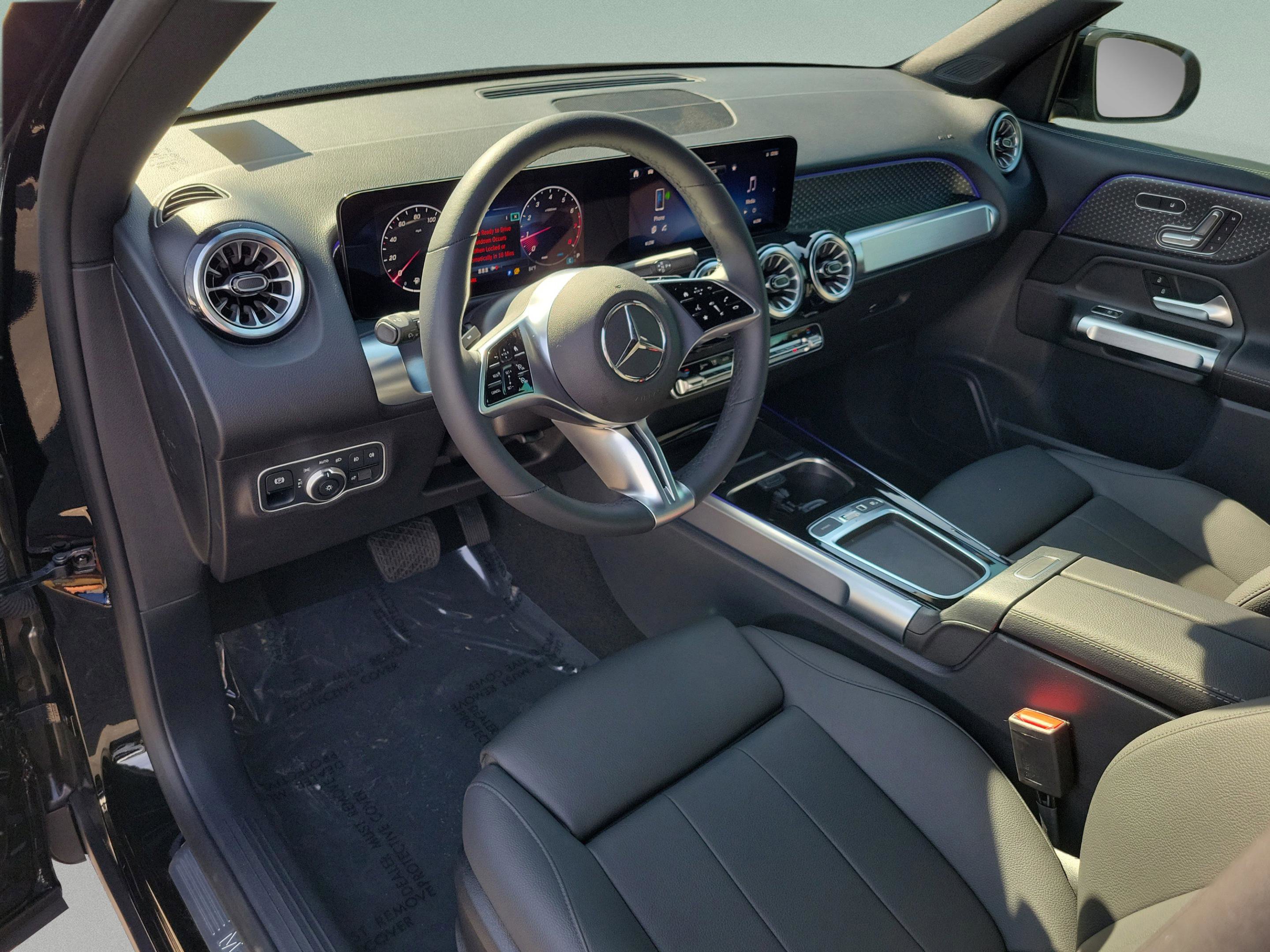 Certified 2025 Mercedes-Benz GLB 250 image 16