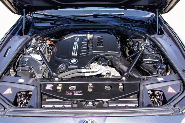 Used 2013 BMW 535i xDrive Sedan AWD/4WD image 26