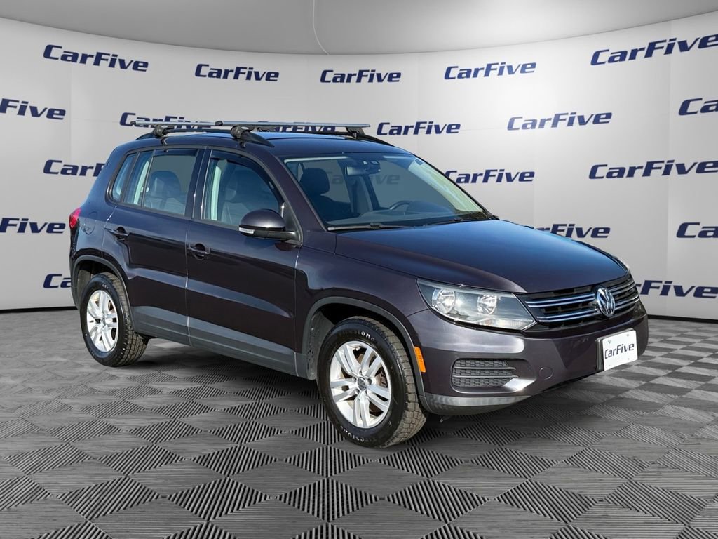Used 2016 Volkswagen Tiguan S image 8
