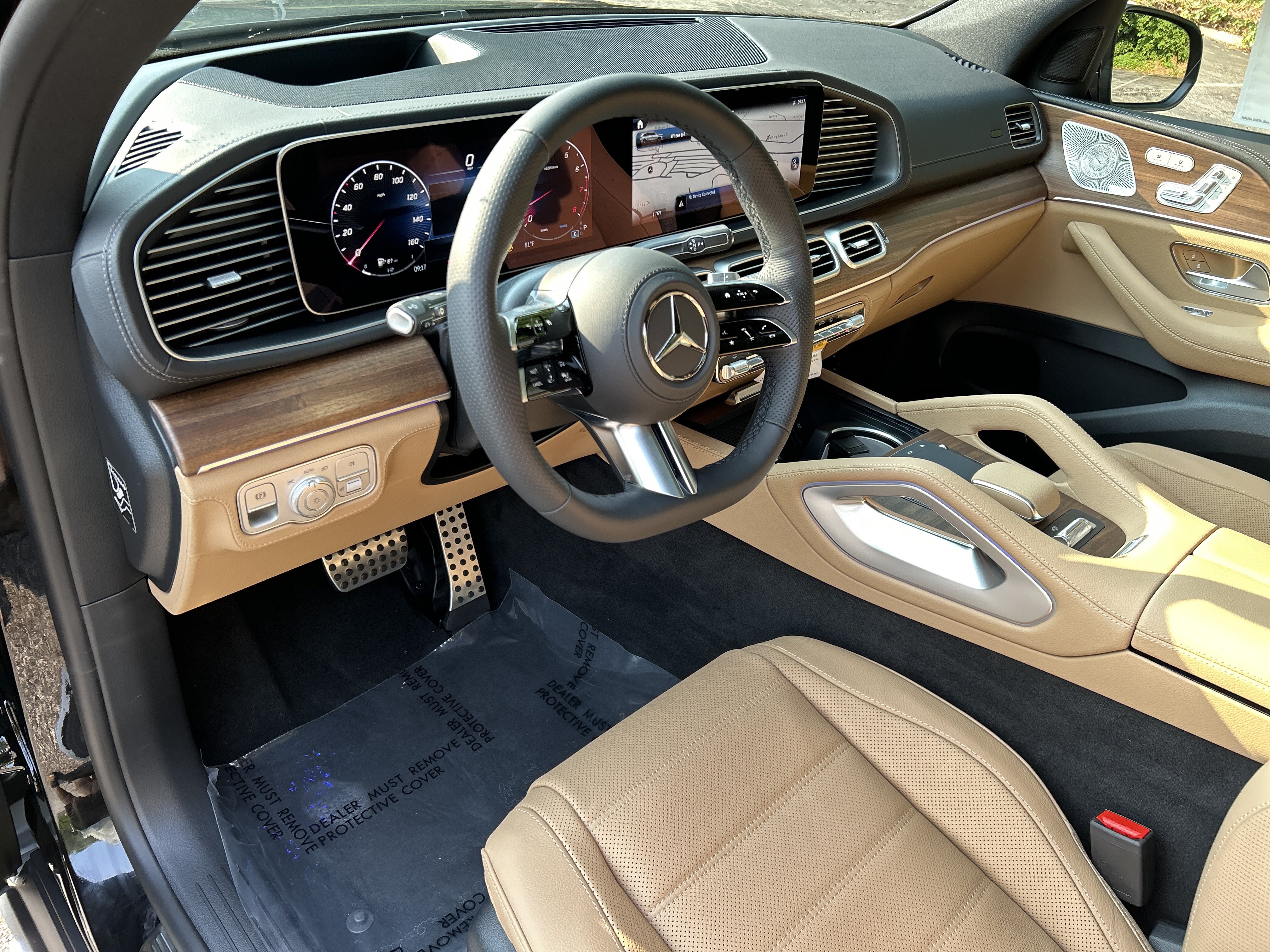 New 2026 Mercedes-Benz GLS 580 4MATIC image 19