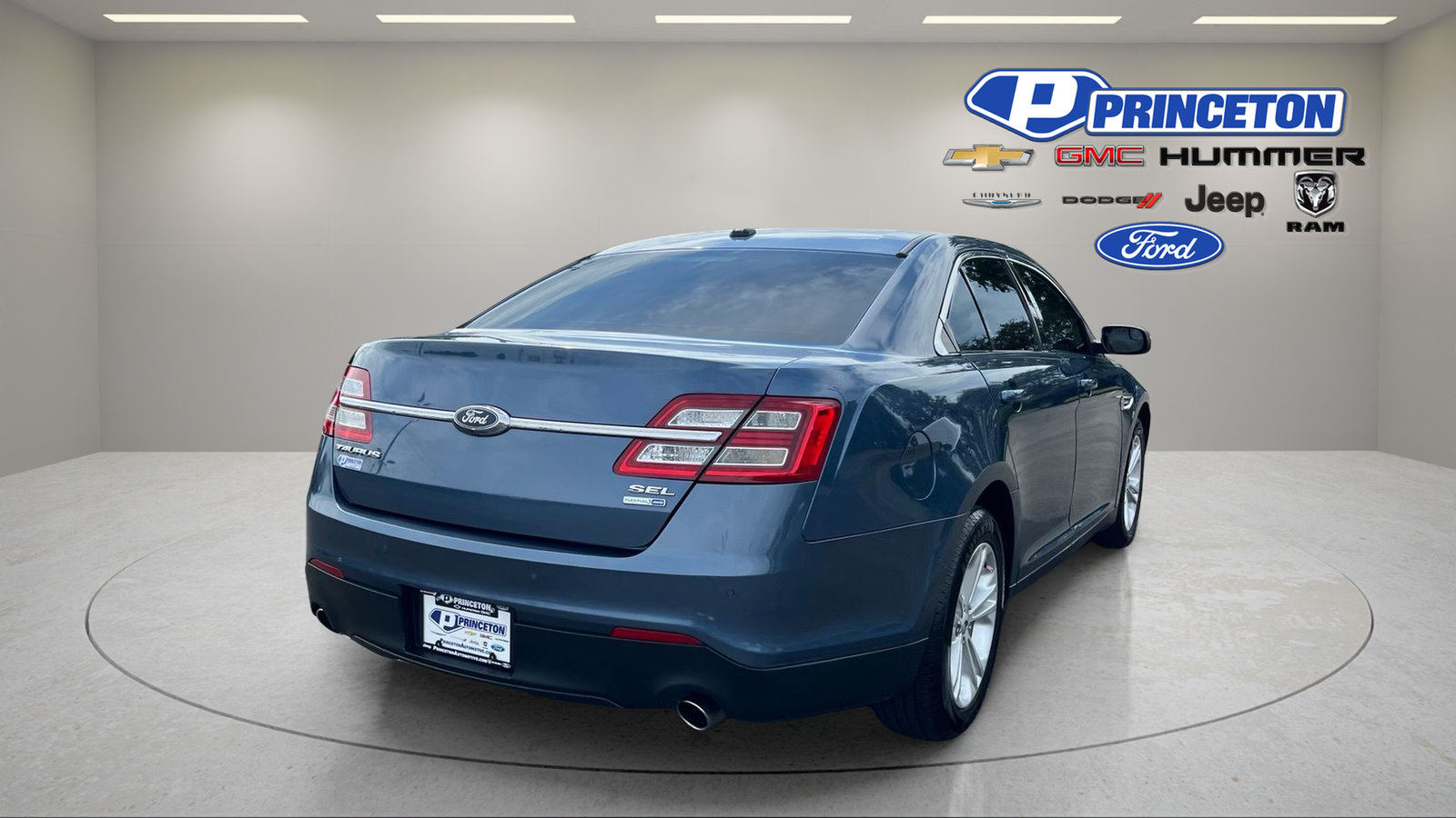 Used 2019 Ford Taurus SEL w/ Equipment Group 201A AWD/4WD image 7