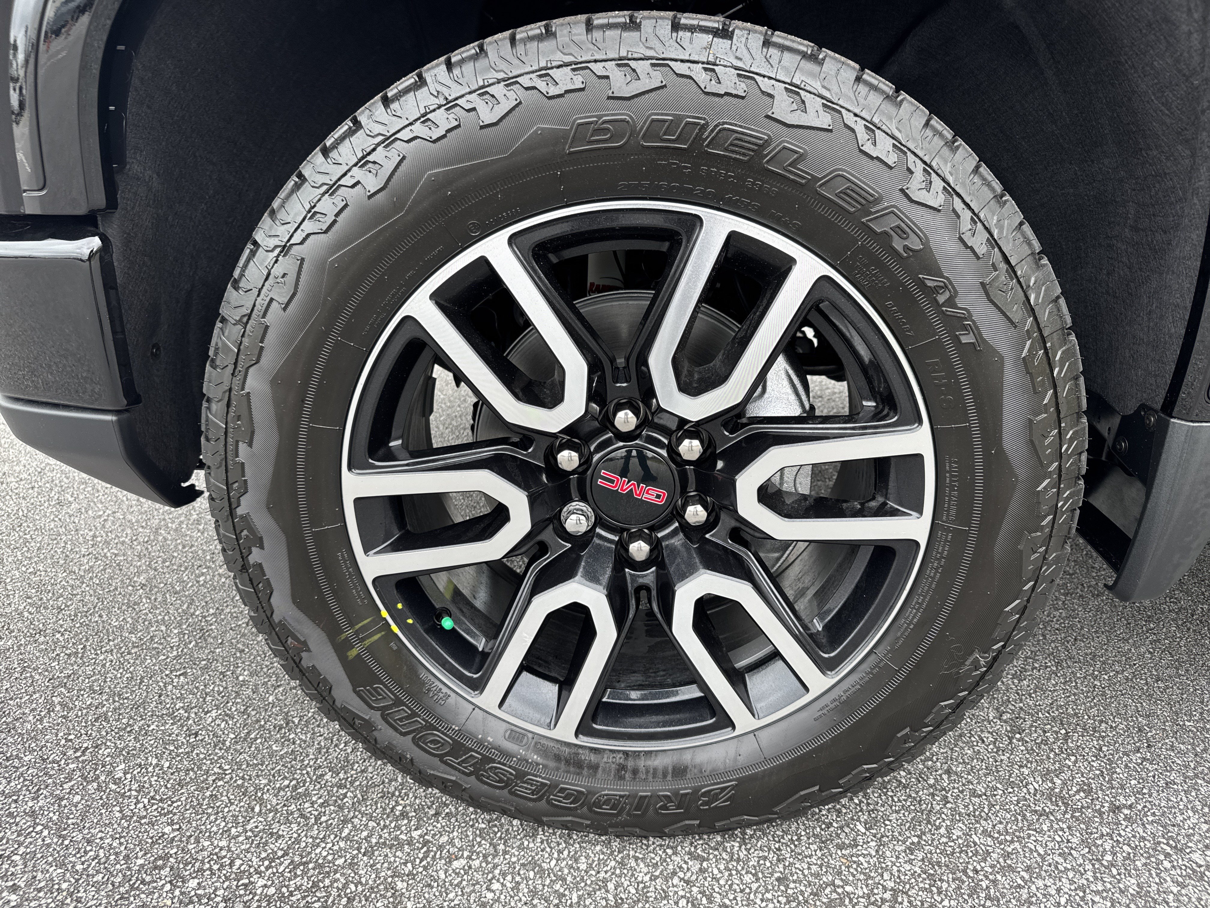 New 2026 GMC Sierra 1500 AT4 w/ AT4 Premium Package AWD/4WD image 13