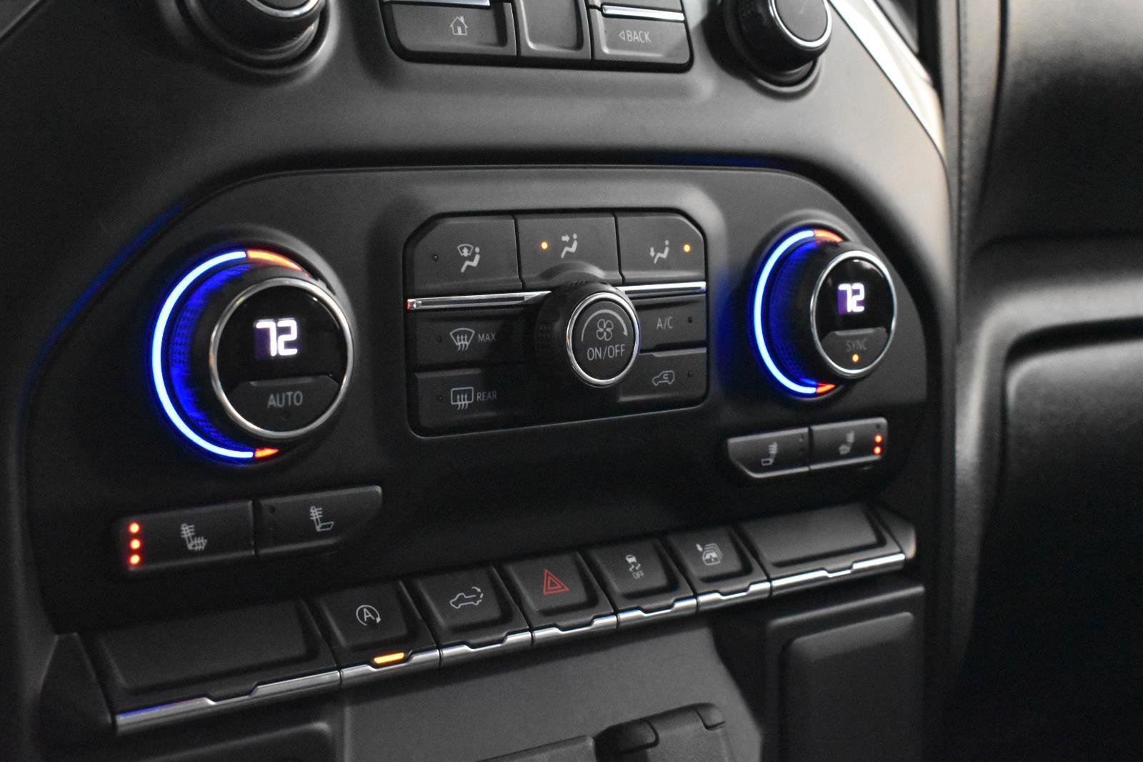 Used 2021 Chevrolet Silverado 1500 LT image 18