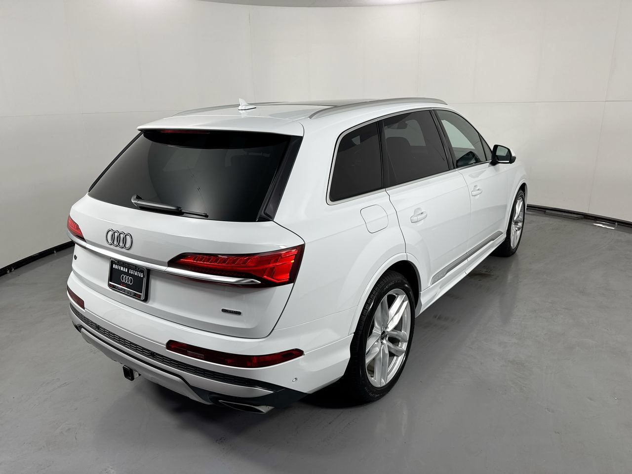 Used 2025 Audi Q7 3.0T Premium Plus w/ Premium Plus Package AWD/4WD image 7