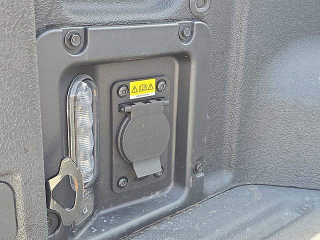 Used 2024 Ford Maverick Lariat image 9