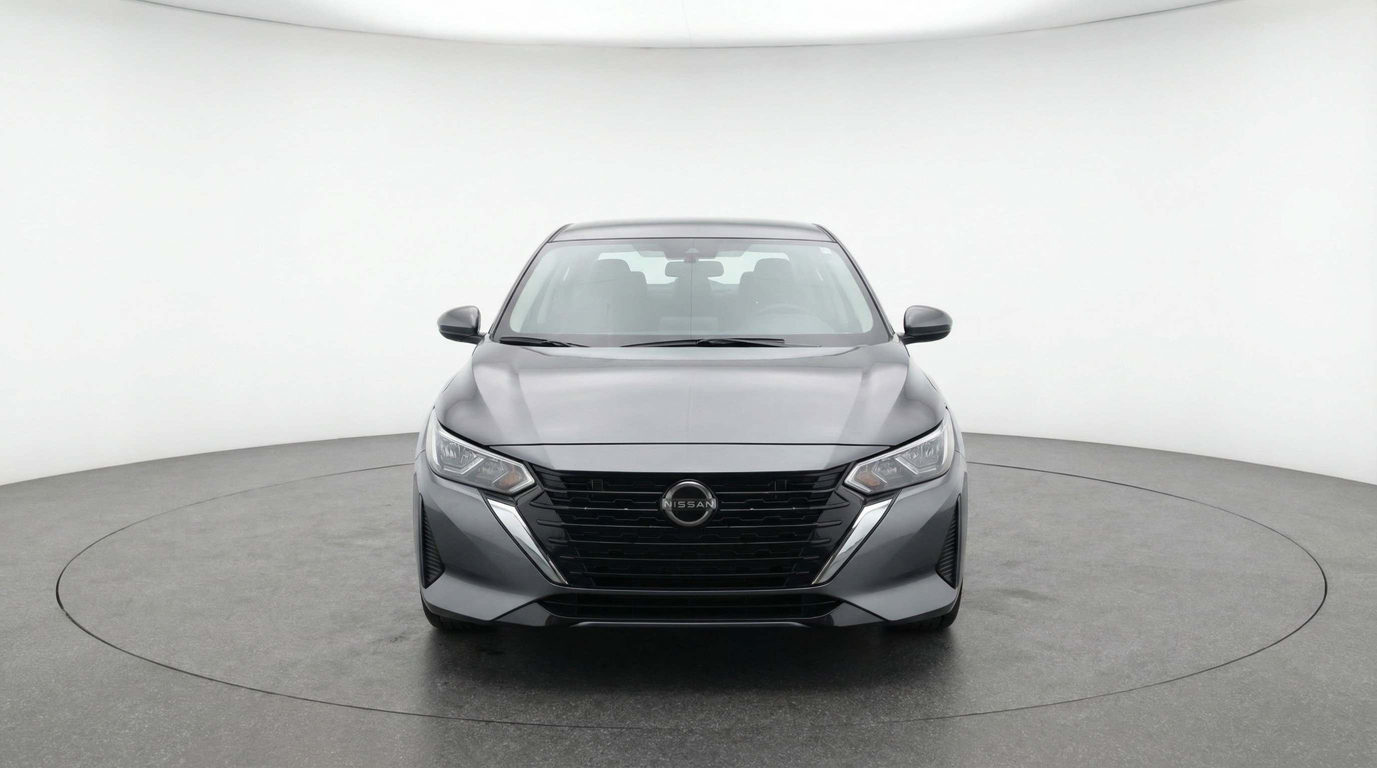 Used 2025 Nissan Sentra SV image 2