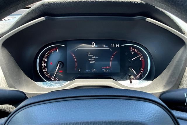 Used 2024 Toyota RAV4 LE AWD/4WD image 13