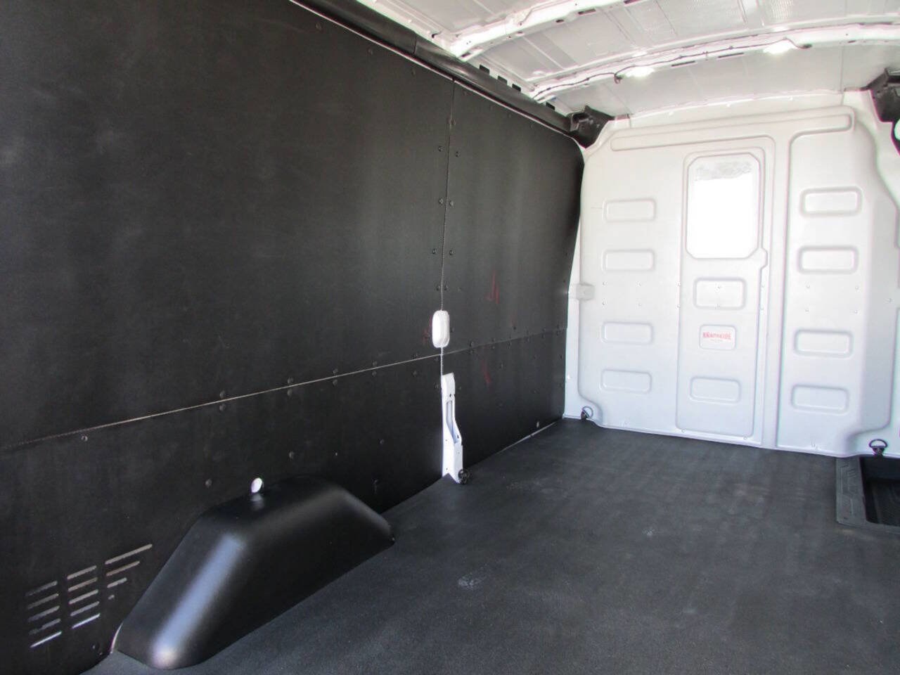 Used 2024 Ford Transit 250 148 Medium Roof Extended AWD w/ Load Area Protection Package image 23
