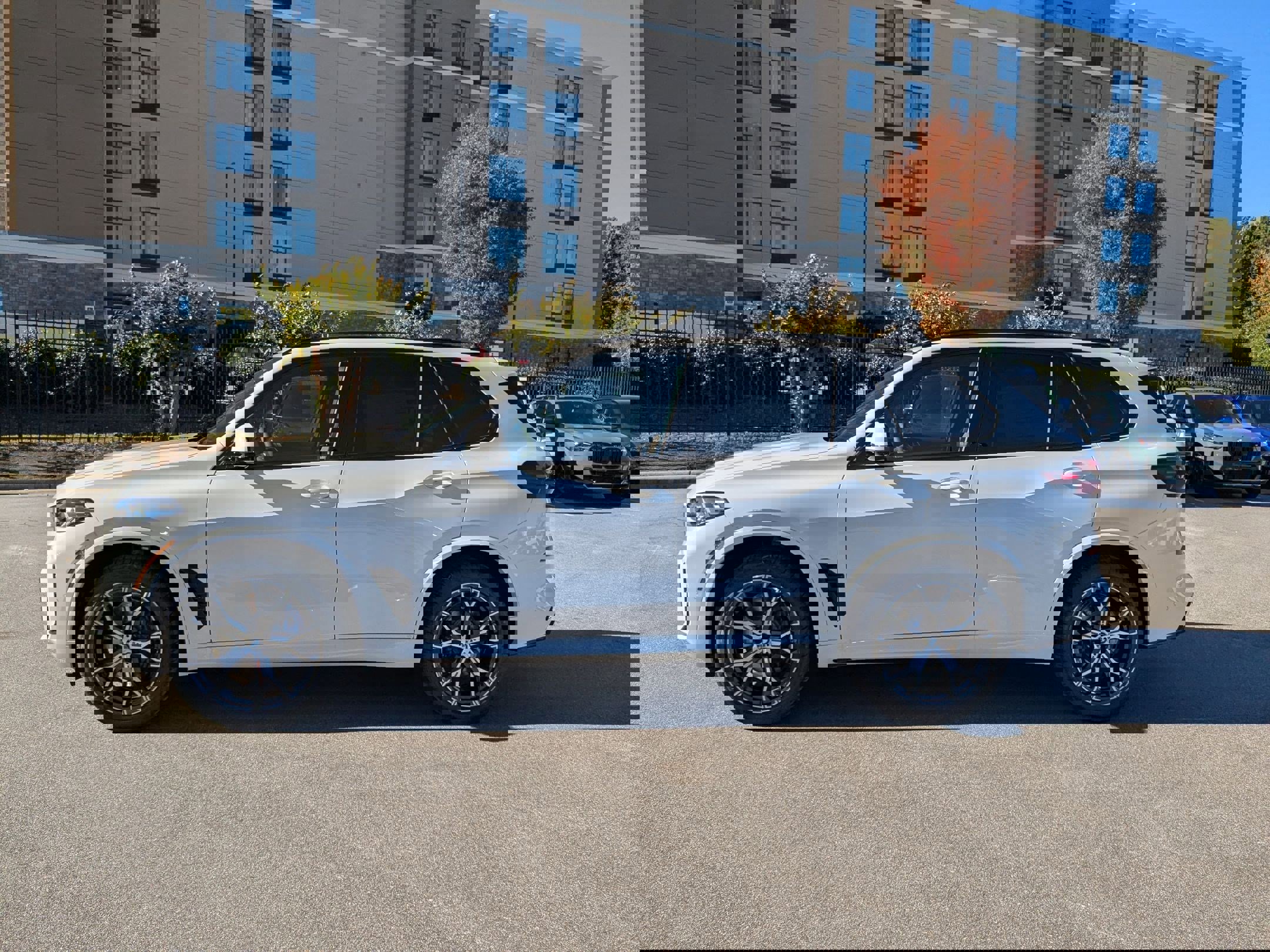 New 2026 BMW X5 xDrive40i w/ M Sport Package image 6