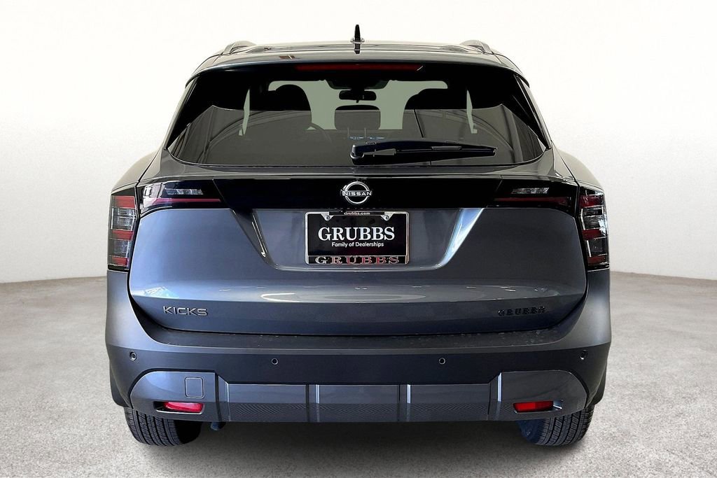 New 2026 Nissan Kicks SV image 8