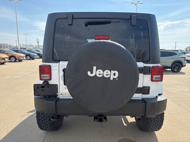 Used 2015 Jeep Wrangler Unlimited Sahara w/ Max Tow Package image 4