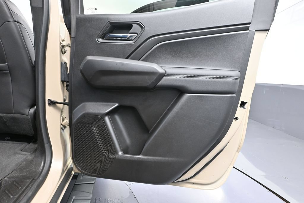 Used 2023 GMC Canyon Elevation w/ Elevation Premium Package AWD/4WD image 33