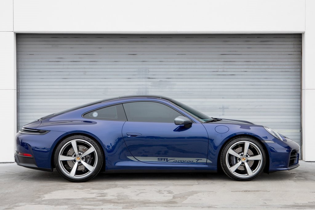 Certified 2025 Porsche 911 Carrera T image 8