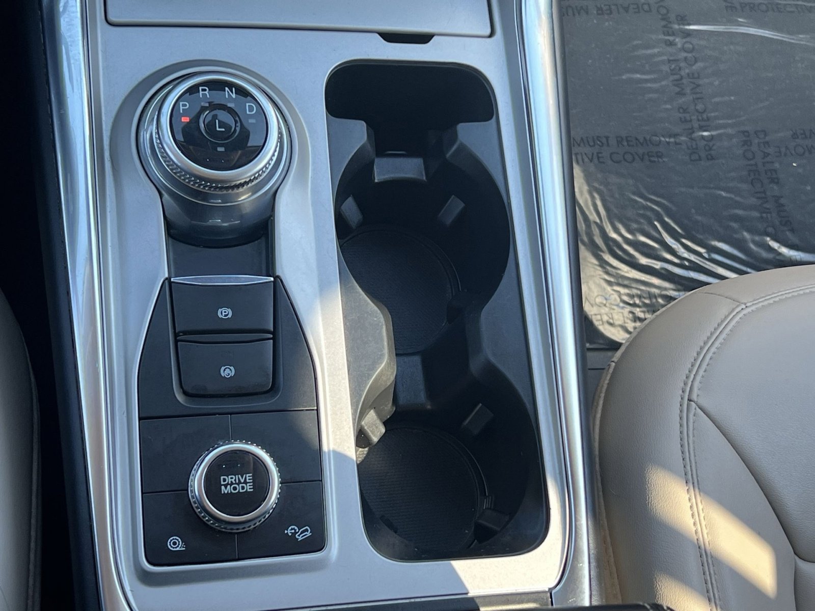 Certified 2023 Ford Explorer XLT w/ Equipment Group 202A image 20