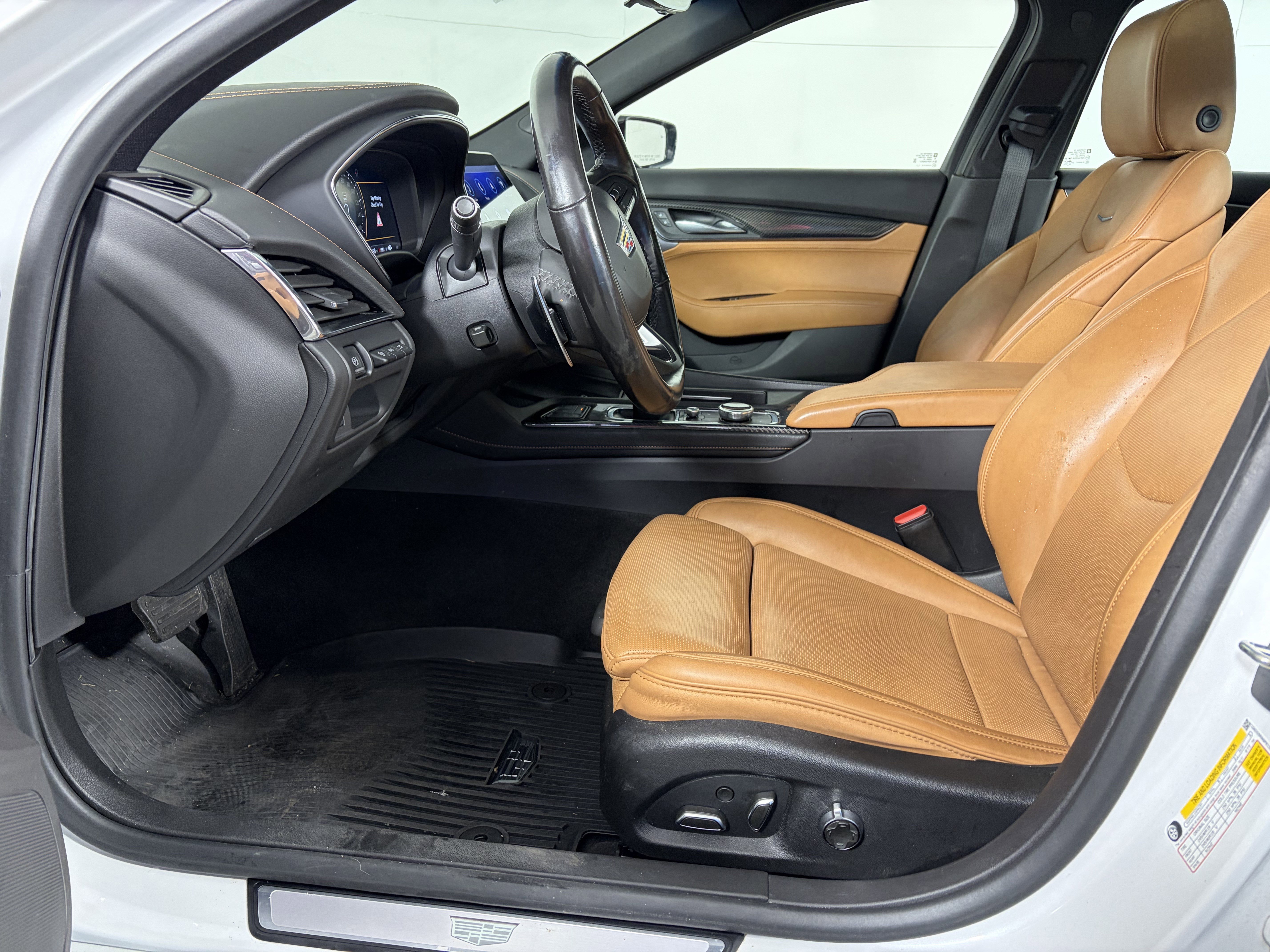 Certified 2023 Cadillac CT5 Premium Luxury w/ Platinum Package image 10