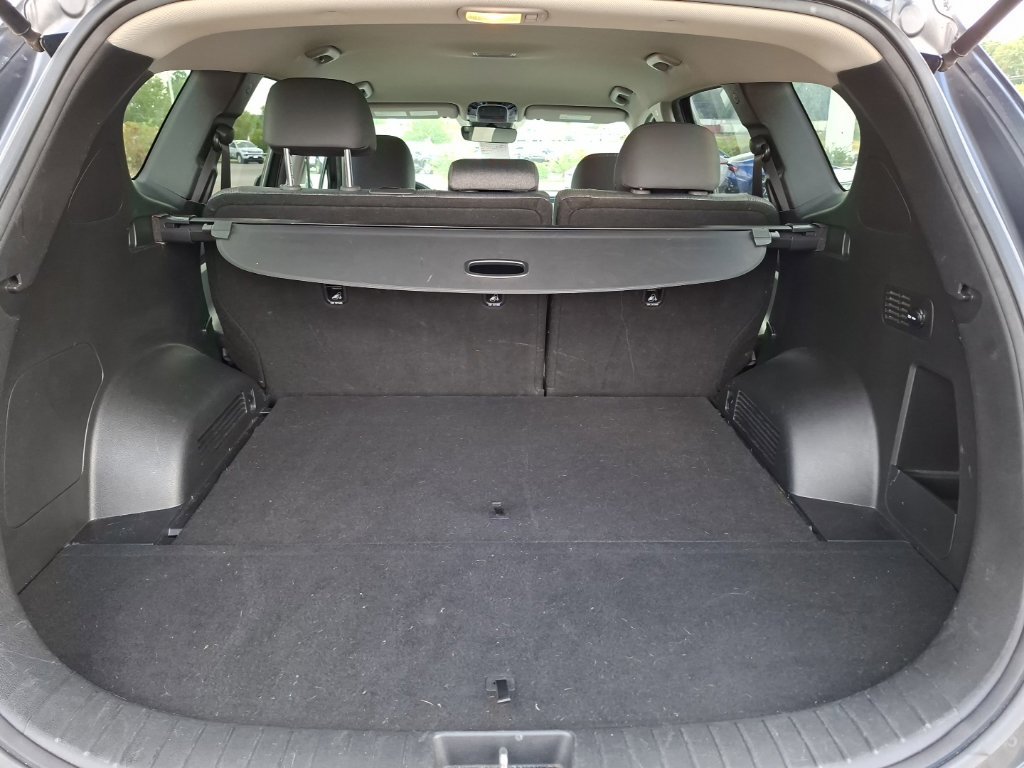 Used 2022 Hyundai Santa Fe SEL FWD image 28
