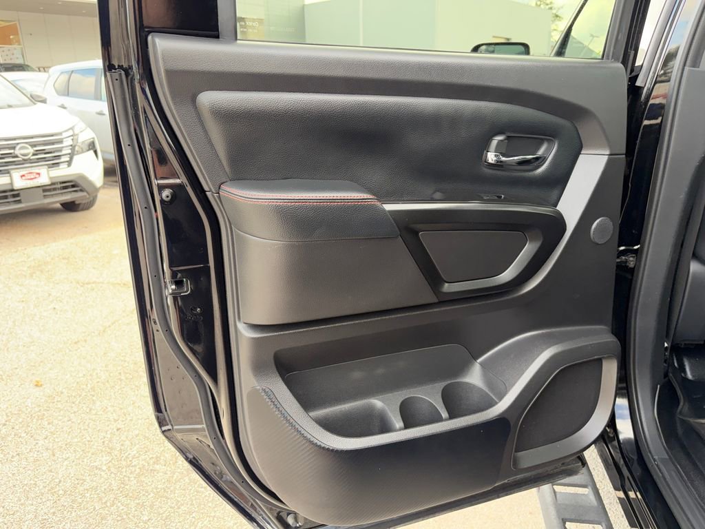 Used 2024 Nissan Titan PRO-4X w/ Pro-4x Convenience Package image 29
