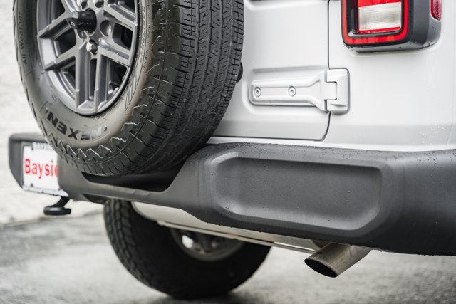 Used 2024 Jeep Wrangler Sport S image 17