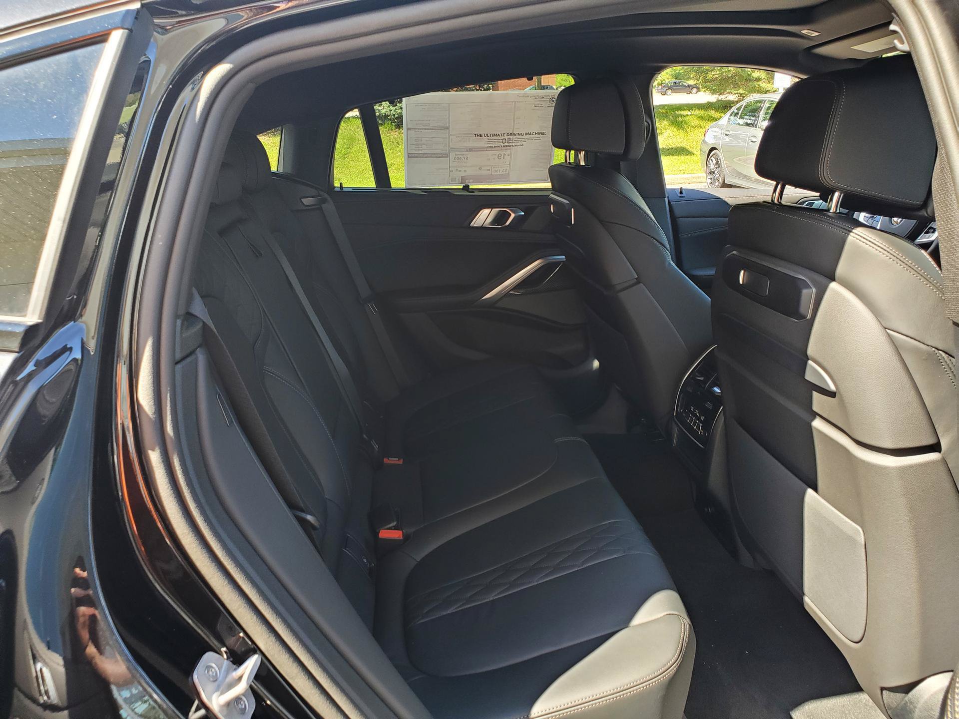 New 2027 BMW X6 M60i AWD/4WD image 19