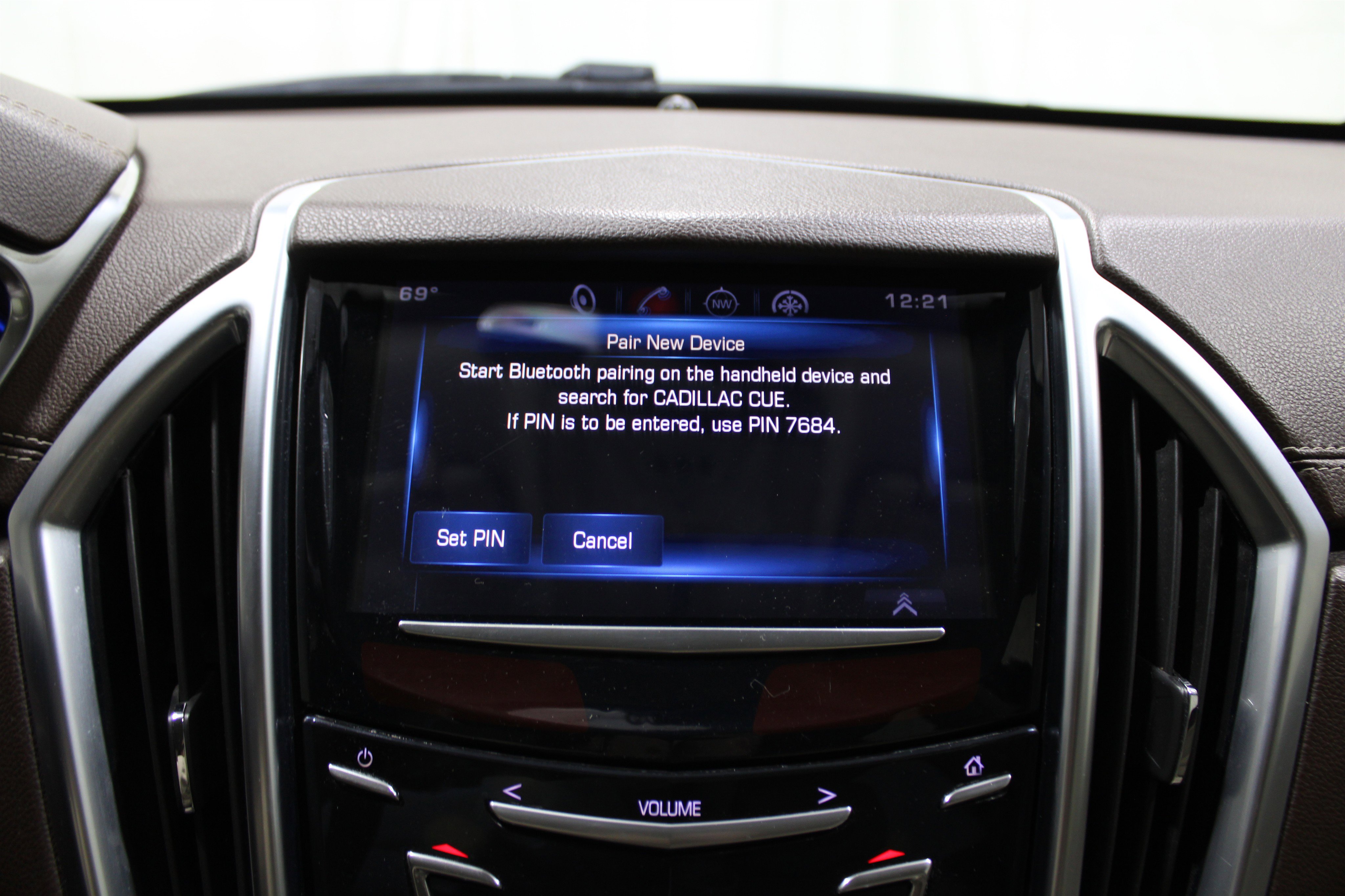 Used 2015 Cadillac SRX Performance w/ Driver Awareness Package image 16