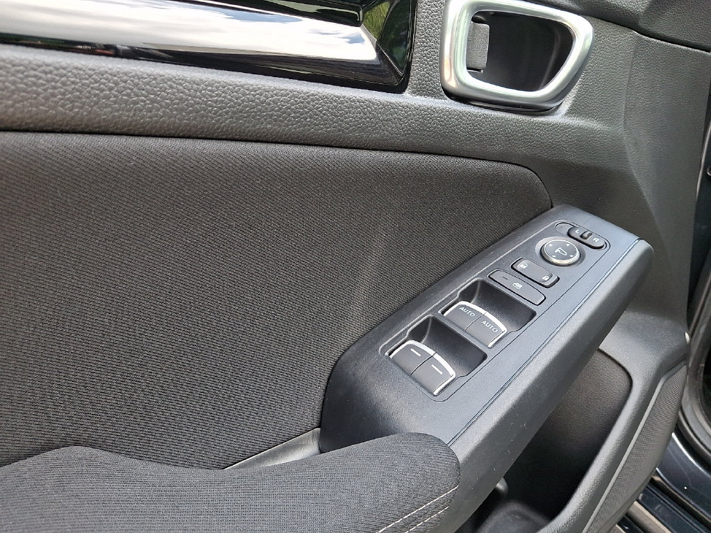 Used 2024 Honda Civic EX image 13