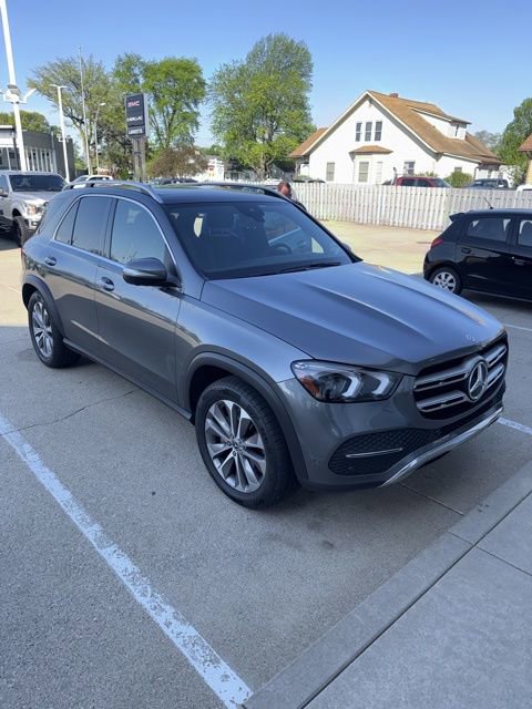 Used 2021 Mercedes-Benz GLE 350 4MATIC image 3