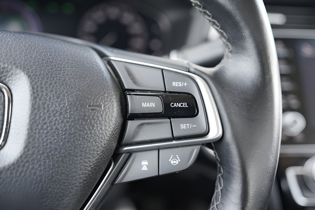 Used 2019 Honda Insight Touring image 26