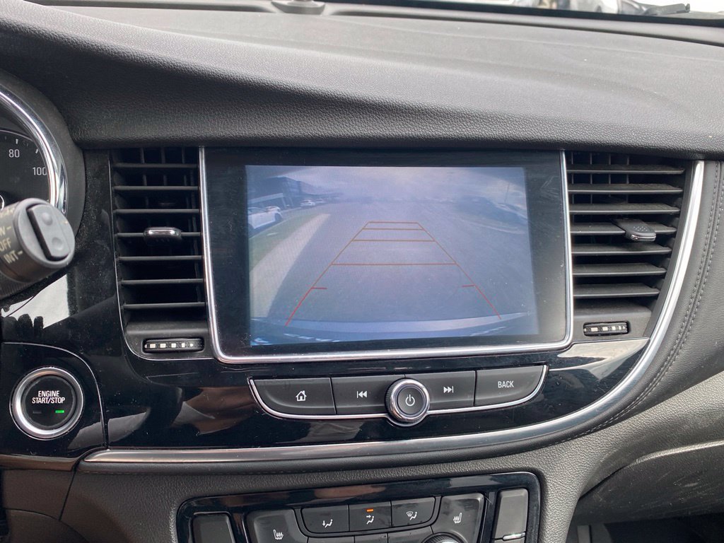 Used 2019 Buick Encore Essence FWD image 17