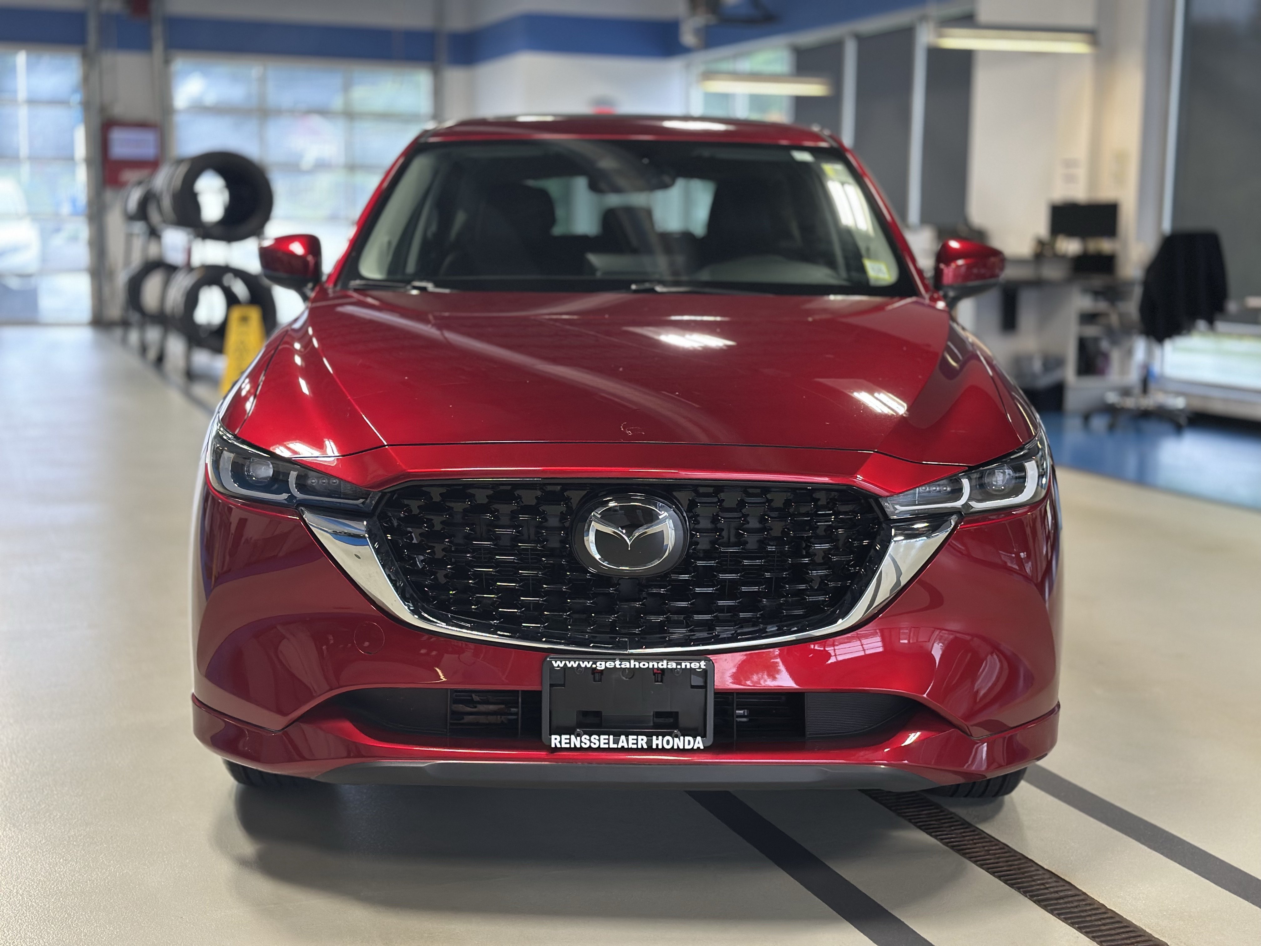 Used 2024 MAZDA CX-5 AWD 2.5 S w/ Preferred Package image 3