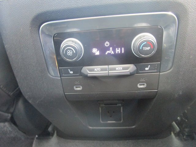 Used 2021 Chevrolet Tahoe Premier w/ Premium Package image 30