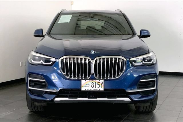 Certified 2023 BMW X5 xDrive45e w/ Luxury Seating Package AWD/4WD image 3