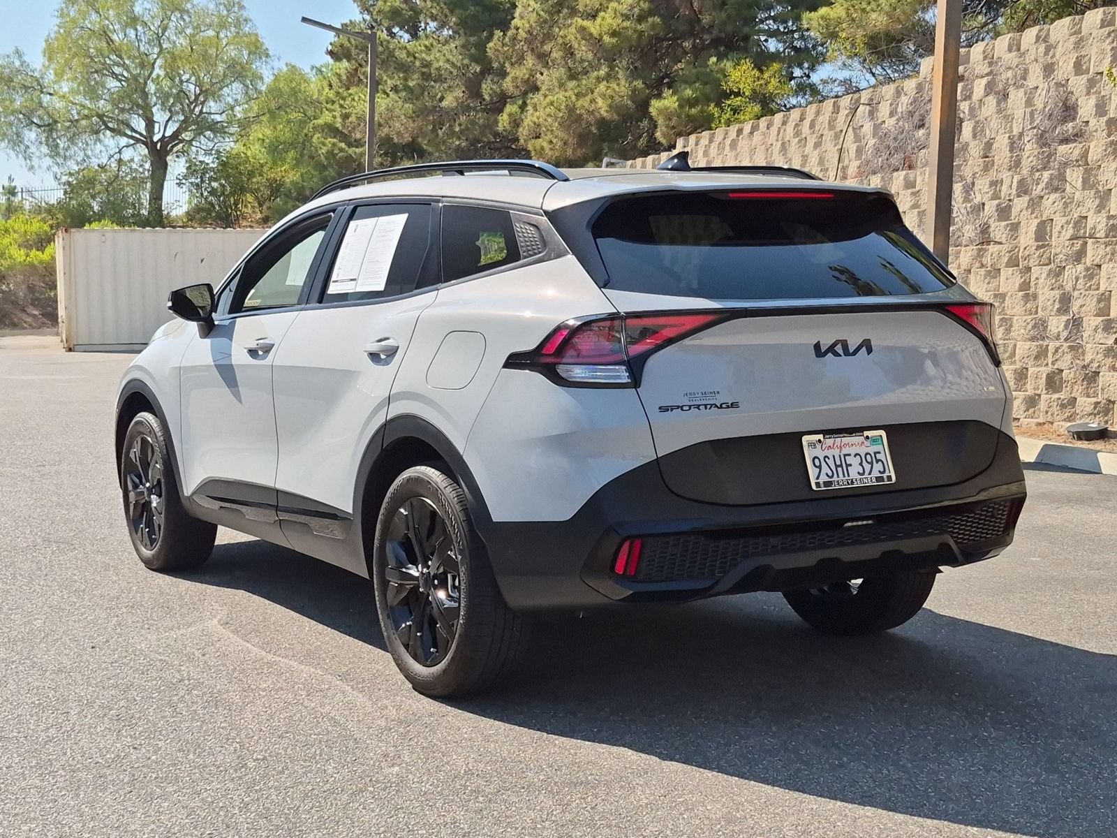 Used 2025 Kia Sportage X-Line AWD/4WD image 3
