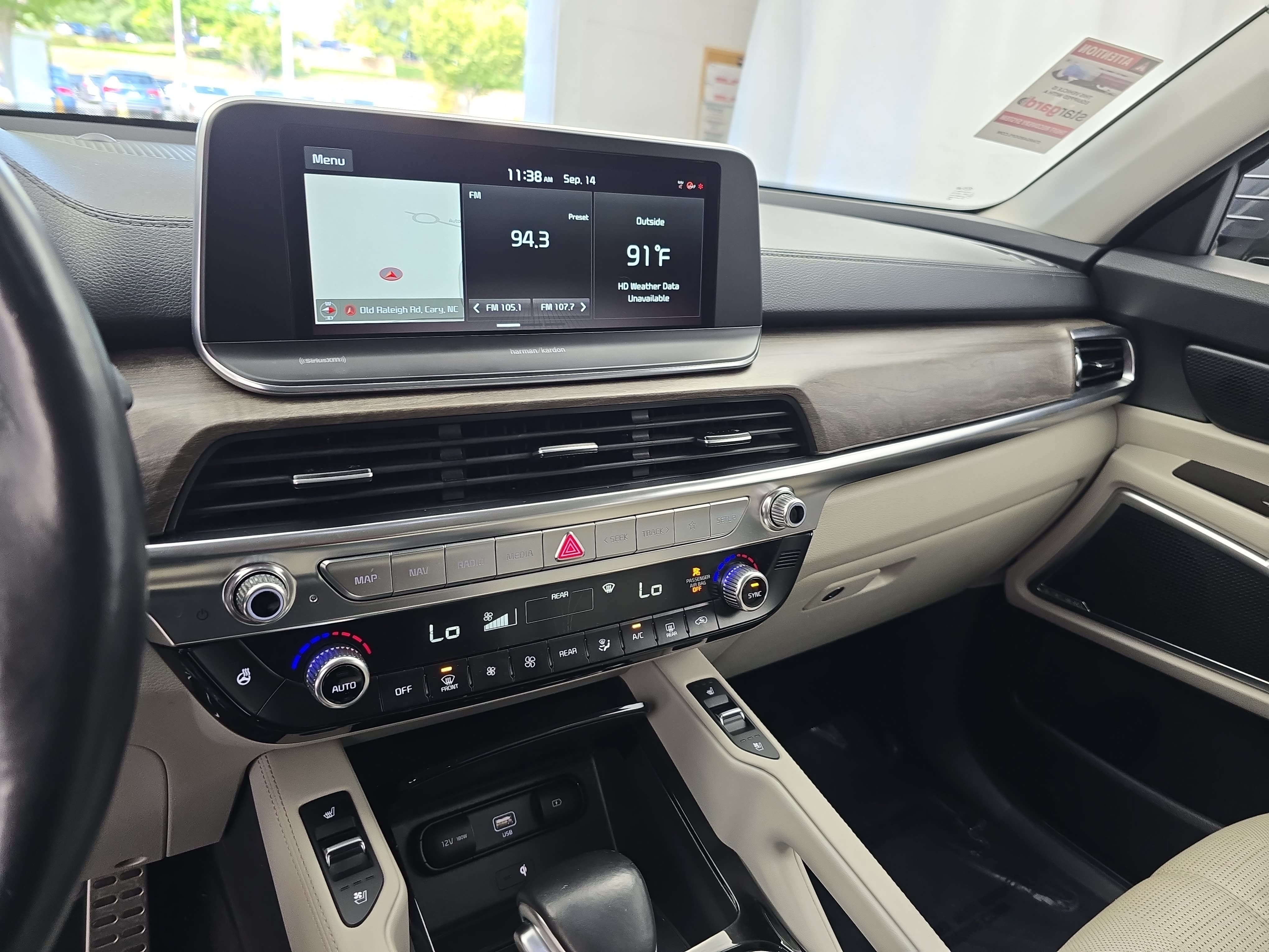 Used 2020 Kia Telluride SX w/ Towing Package AWD/4WD image 21