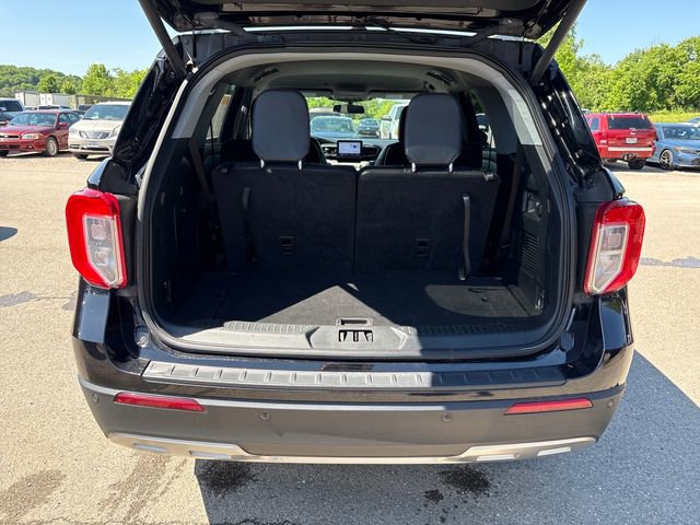 Used 2023 Ford Explorer XLT w/ Equipment Group 202A AWD/4WD image 22