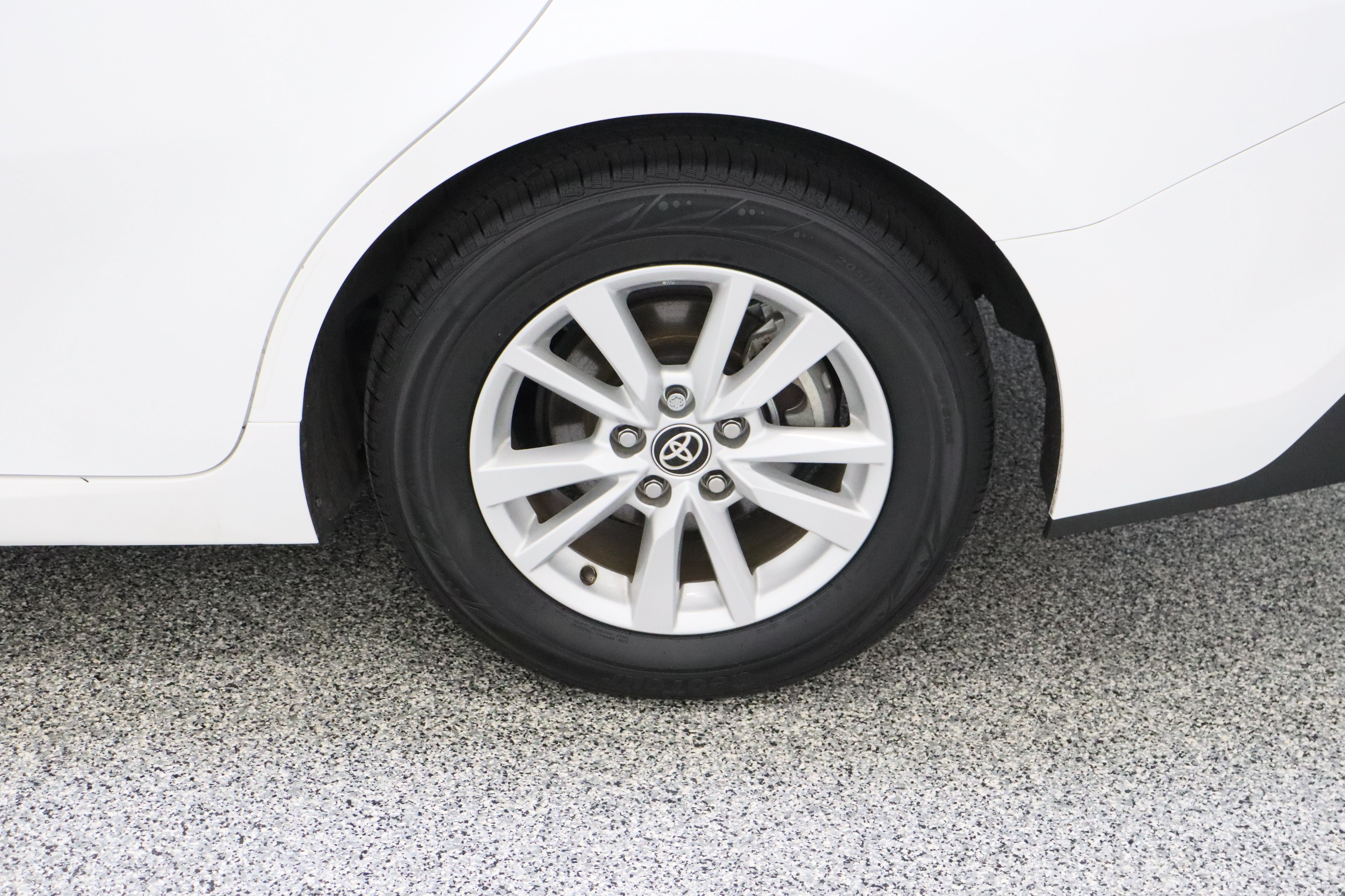 Certified 2025 Toyota Camry LE FWD image 9