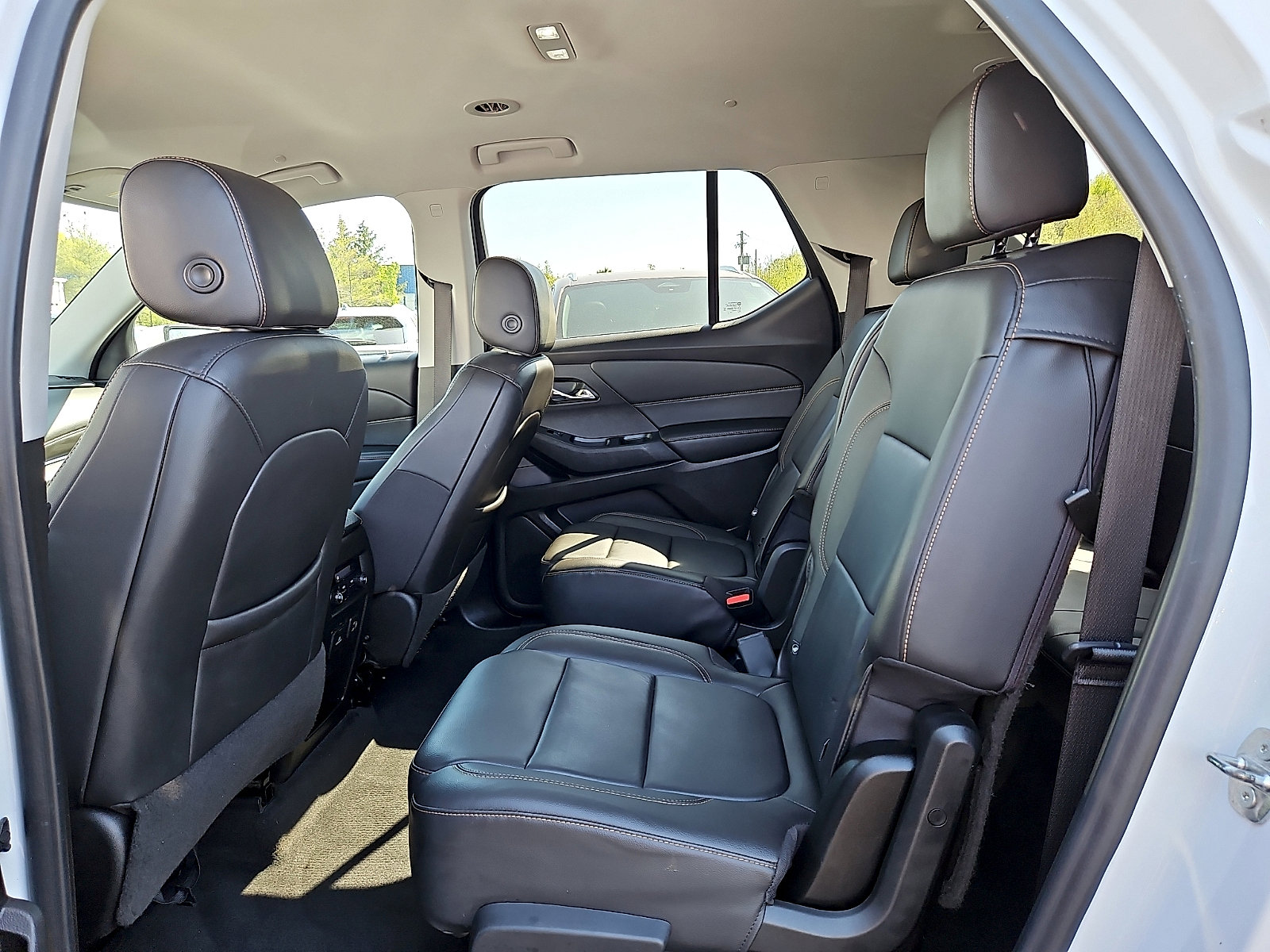 Certified 2021 Chevrolet Traverse RS AWD/4WD image 11