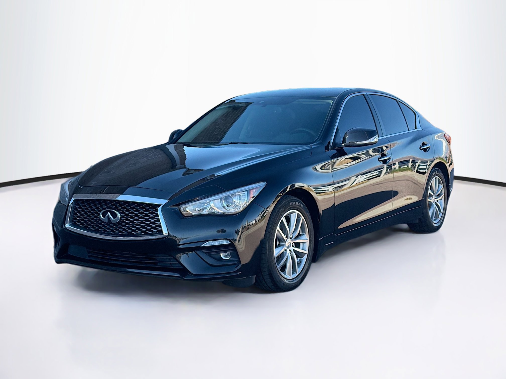 Used 2021 INFINITI Q50 Pure AWD/4WD image 3