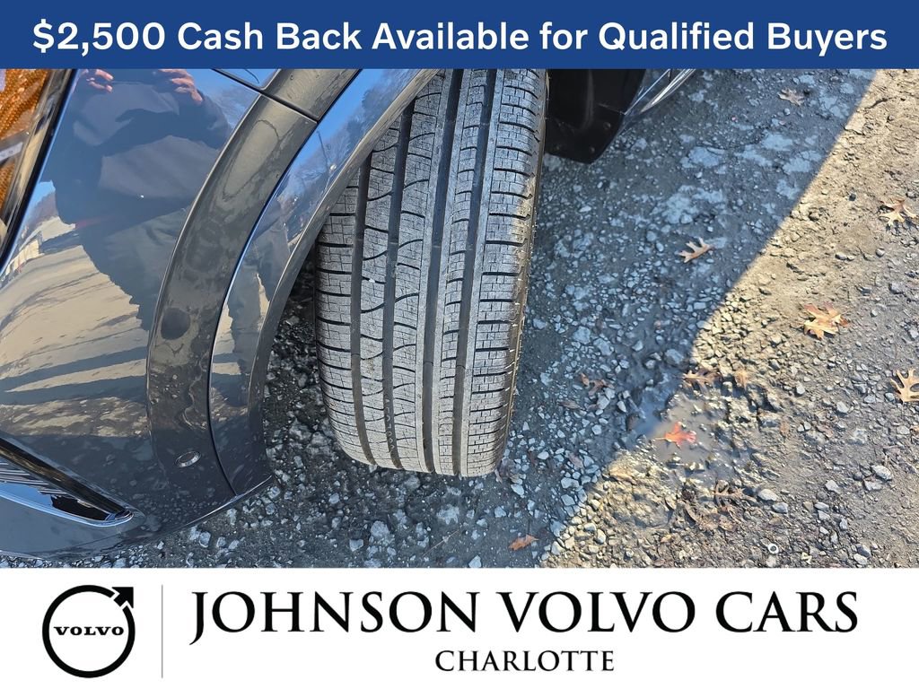 New 2026 Volvo XC90 B6 Ultra w/ Lounge Package image 37