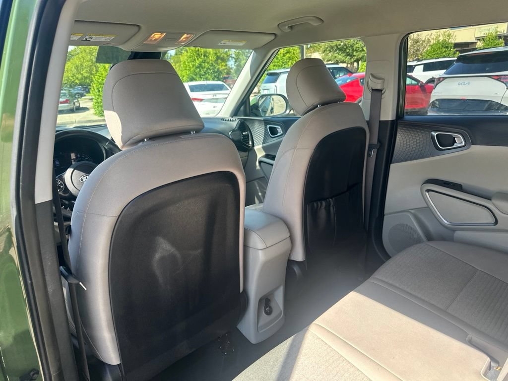 Used 2020 Kia Soul EX FWD image 29