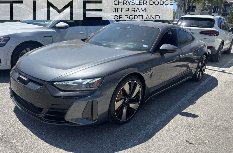 Used 2022 Audi RS e-tron GT w/ Carbon Performance Package AWD/4WD image 1
