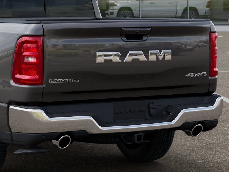 New 2026 RAM 1500 Laramie AWD/4WD image 14