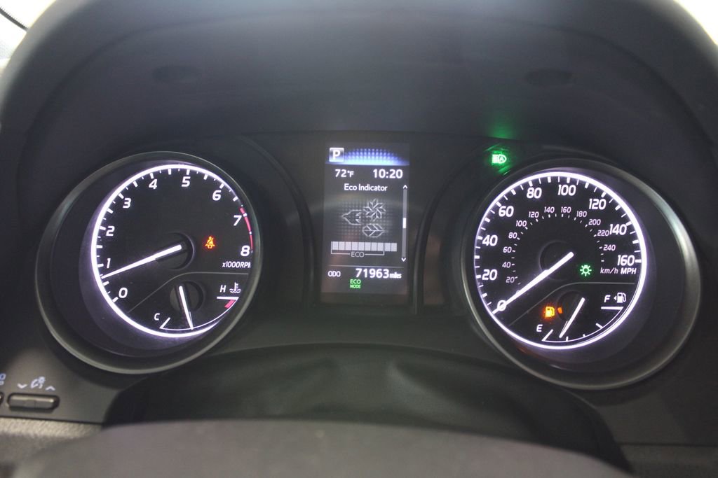 Used 2023 Toyota Camry SE FWD image 29