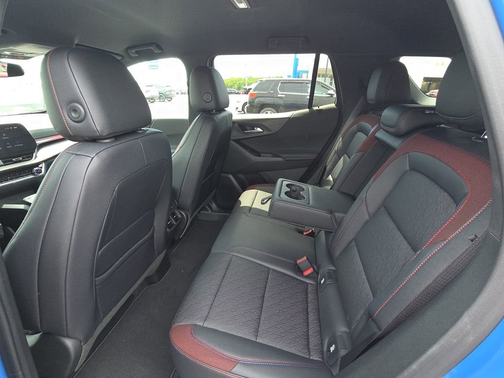 New 2026 Chevrolet Equinox RS w/ Convenience Package III FWD image 28