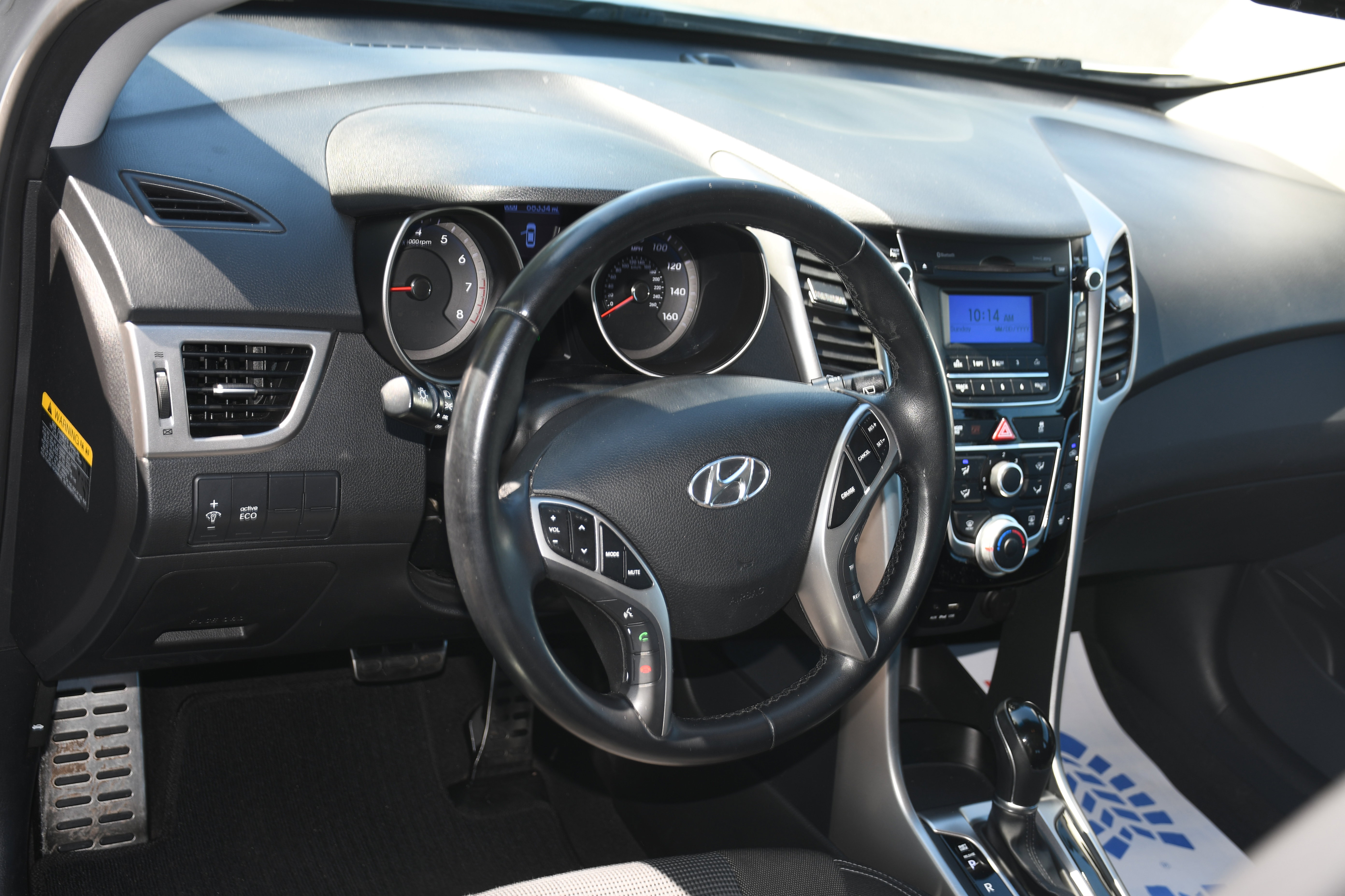 Used 2016 Hyundai Elantra GT w/ Option Group 02 FWD image 8